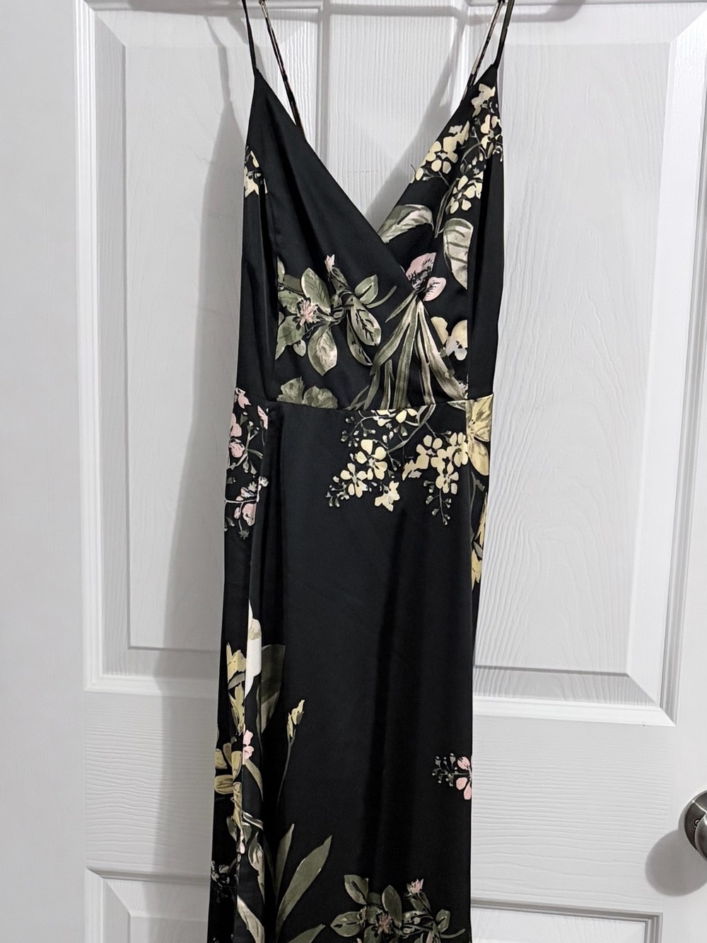 Lulus Still the One Black Floral Satin Maxi Dress S